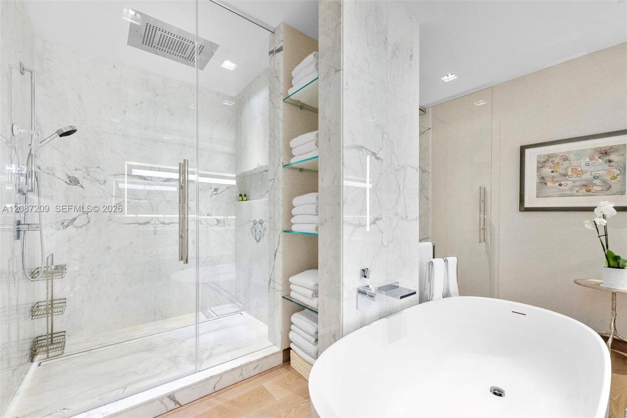 7052 Fisher Island Dr, Unit 7052, Miami Beach, FL 33109 Photo