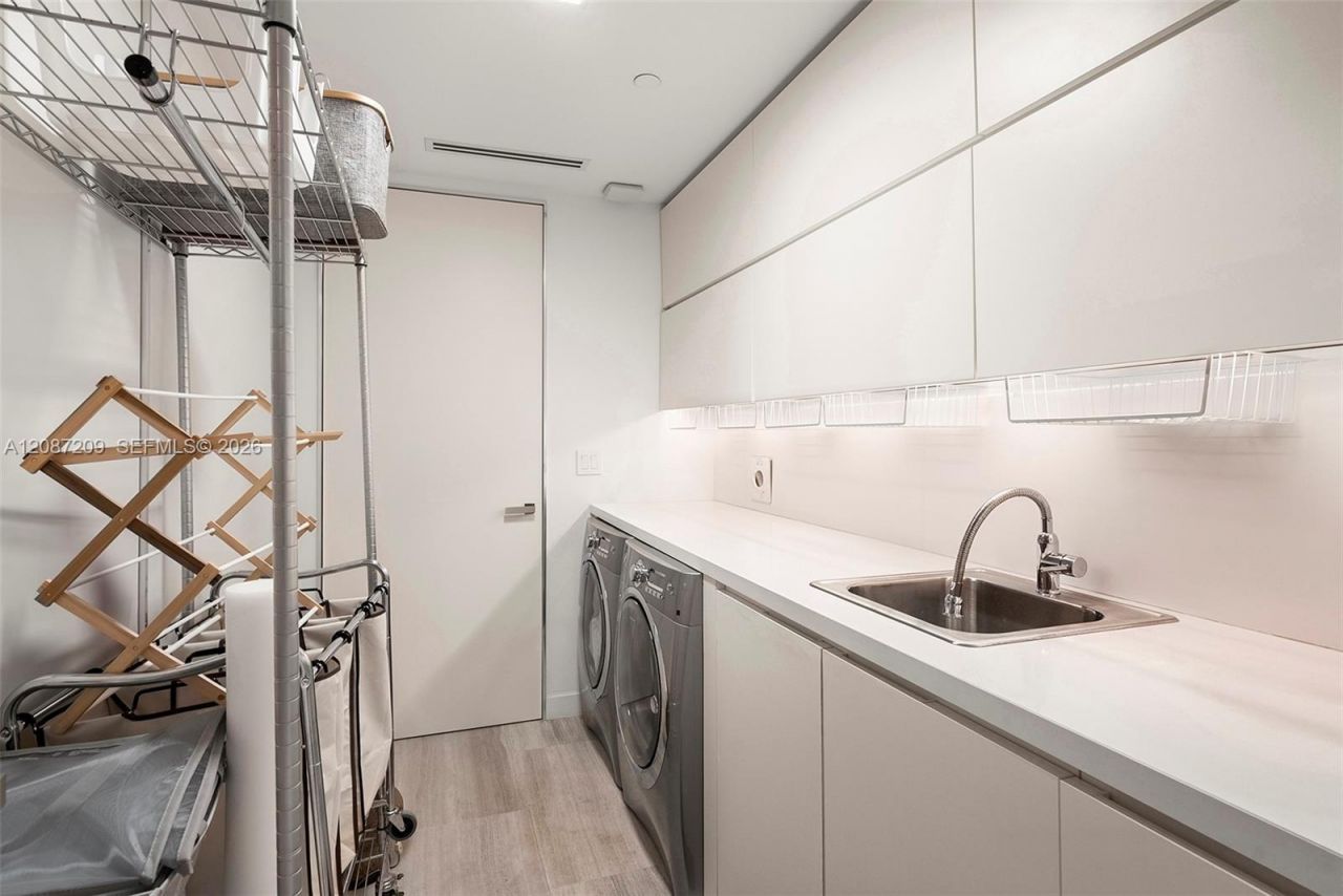 7052 Fisher Island Dr, Unit 7052, Miami Beach, FL 33109 Photo