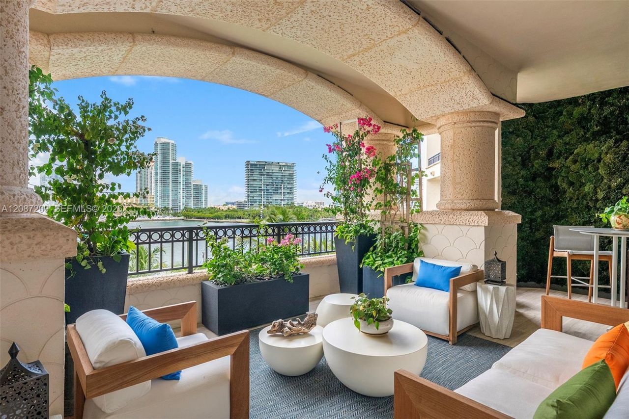 7052 Fisher Island Dr, Unit 7052, Miami Beach, FL 33109 Photo