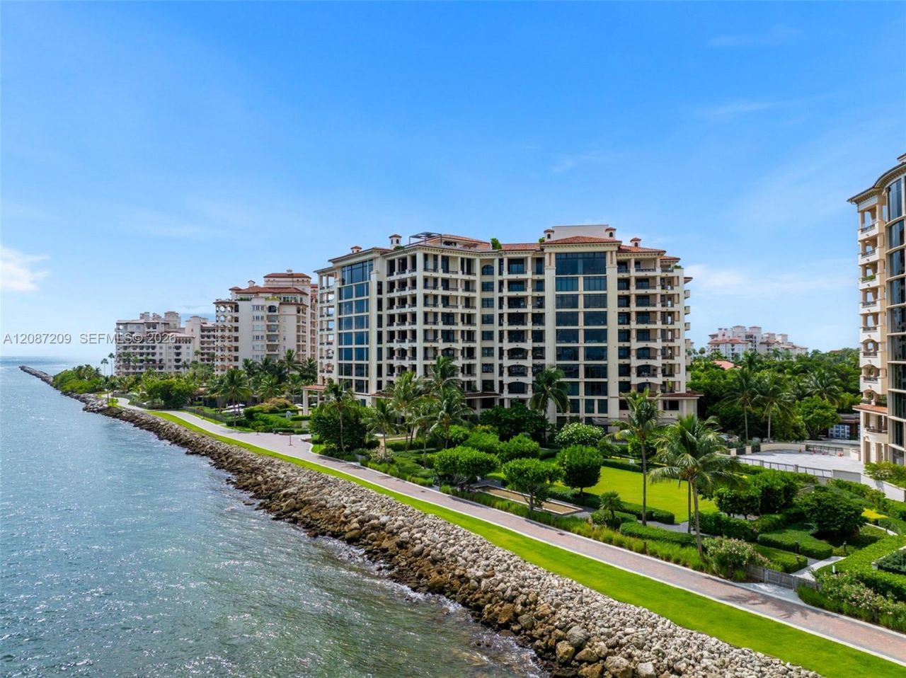 7052 Fisher Island Dr, Unit 7052, Miami Beach, FL 33109 Photo