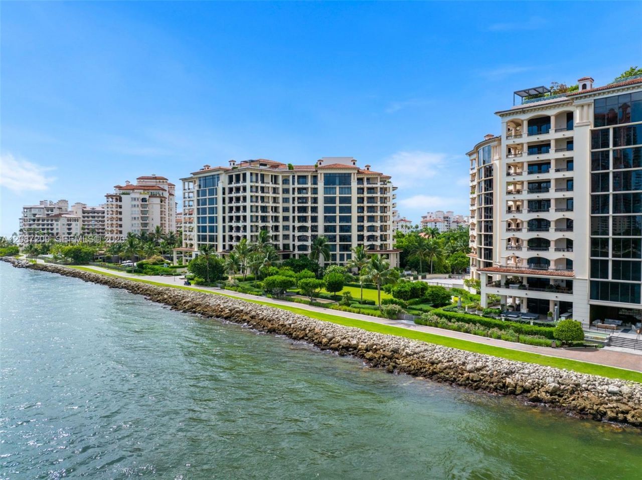 7052 Fisher Island Dr, Unit 7052, Miami Beach, FL 33109 Photo