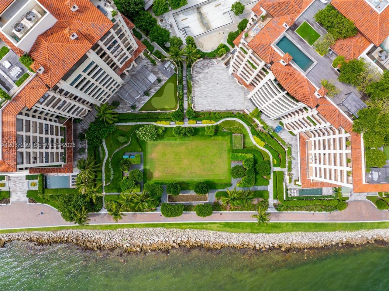 7052 Fisher Island Dr, Unit 7052, Miami Beach, FL 33109 Photo