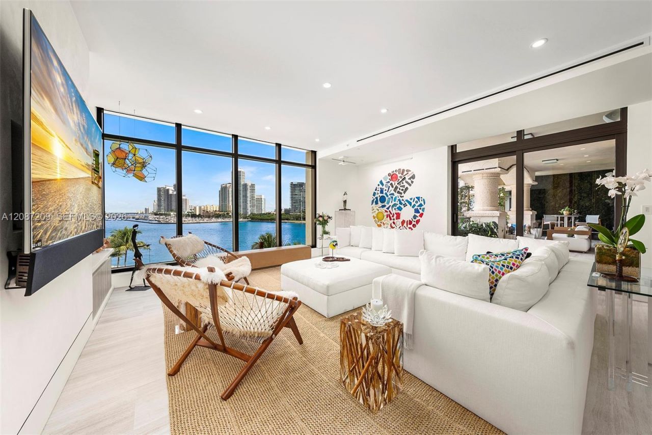 7052 Fisher Island Dr, Unit 7052, Miami Beach, FL 33109 Photo