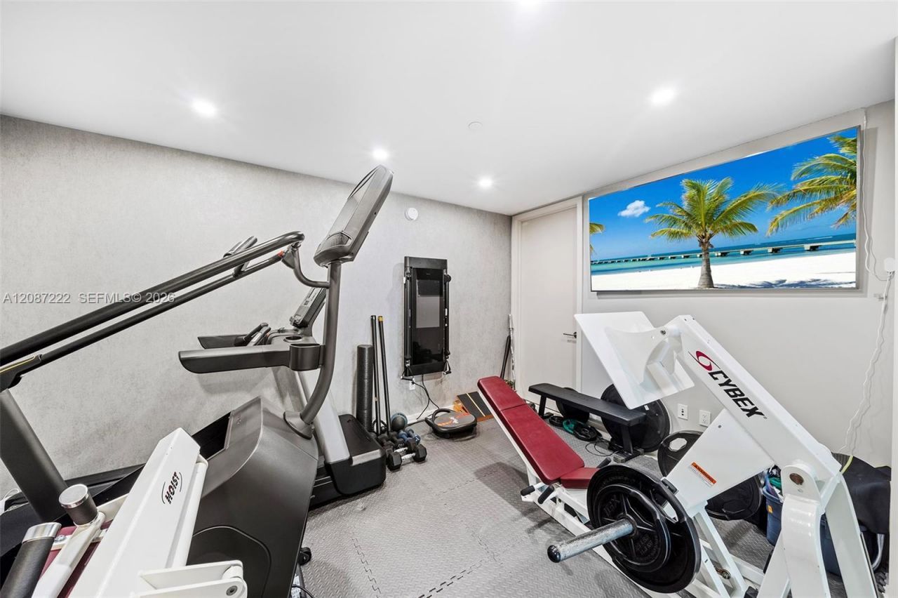 851 NE 1st Ave, Unit 5312, Miami, FL 33132 Photo