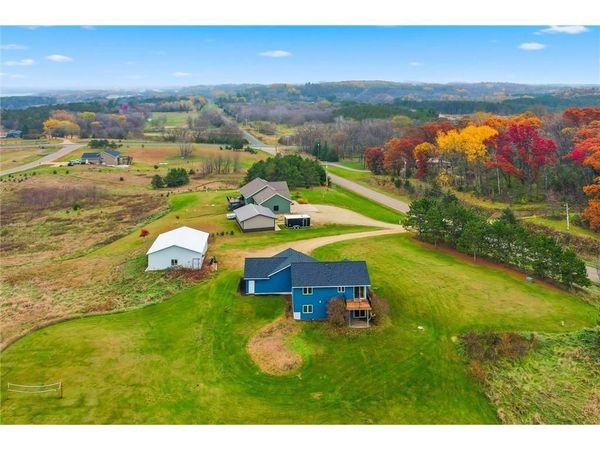 980 65th Avenue, Roberts, WI 54023