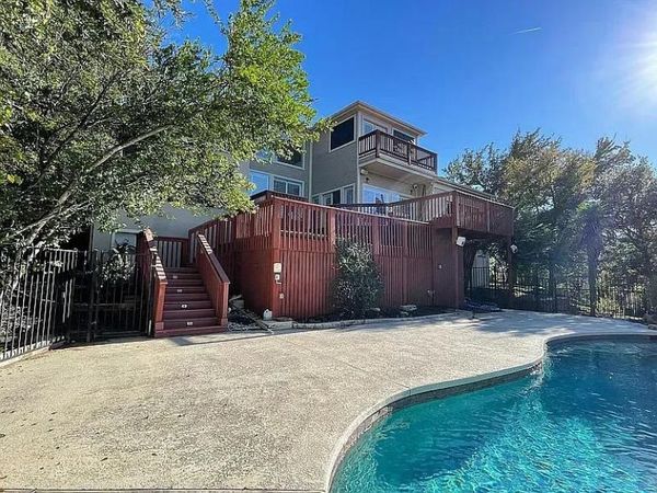 10807 Love Bird CV, Austin, TX 78730