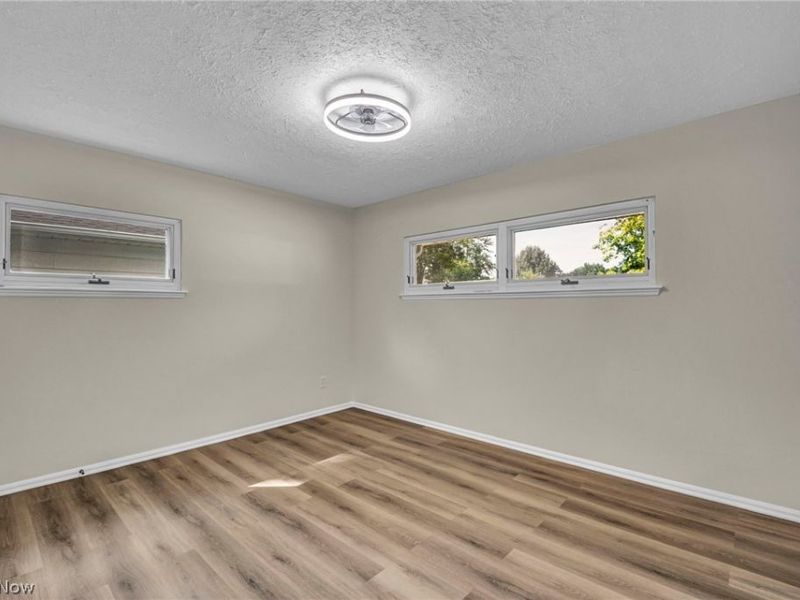 9019 Newkirk Drive, Parma Heights, OH 44130 Photo 10