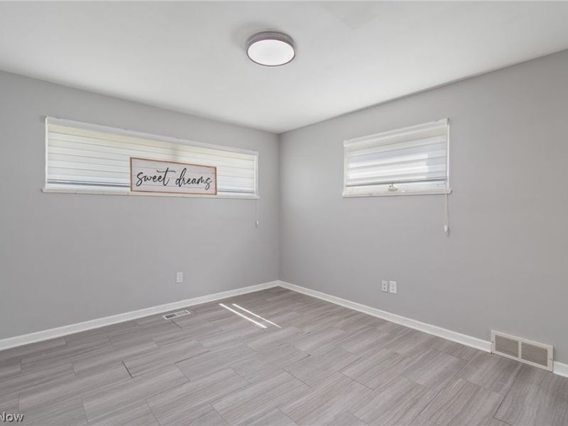 1121 Valleyview Avenue SW, Canton, OH 44710 Photo 12