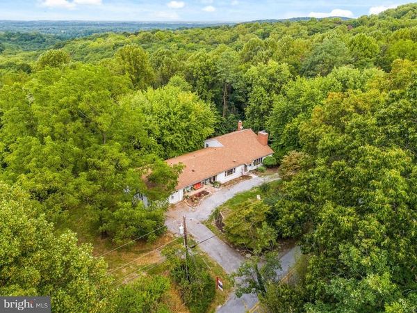 1108 HOFFMASTER ROAD, KNOXVILLE, MD 21758