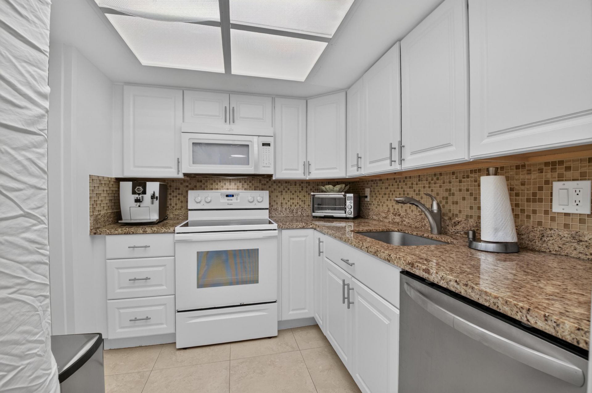1863 Bridgewood Drive, Boca Raton, FL 33434 Photo