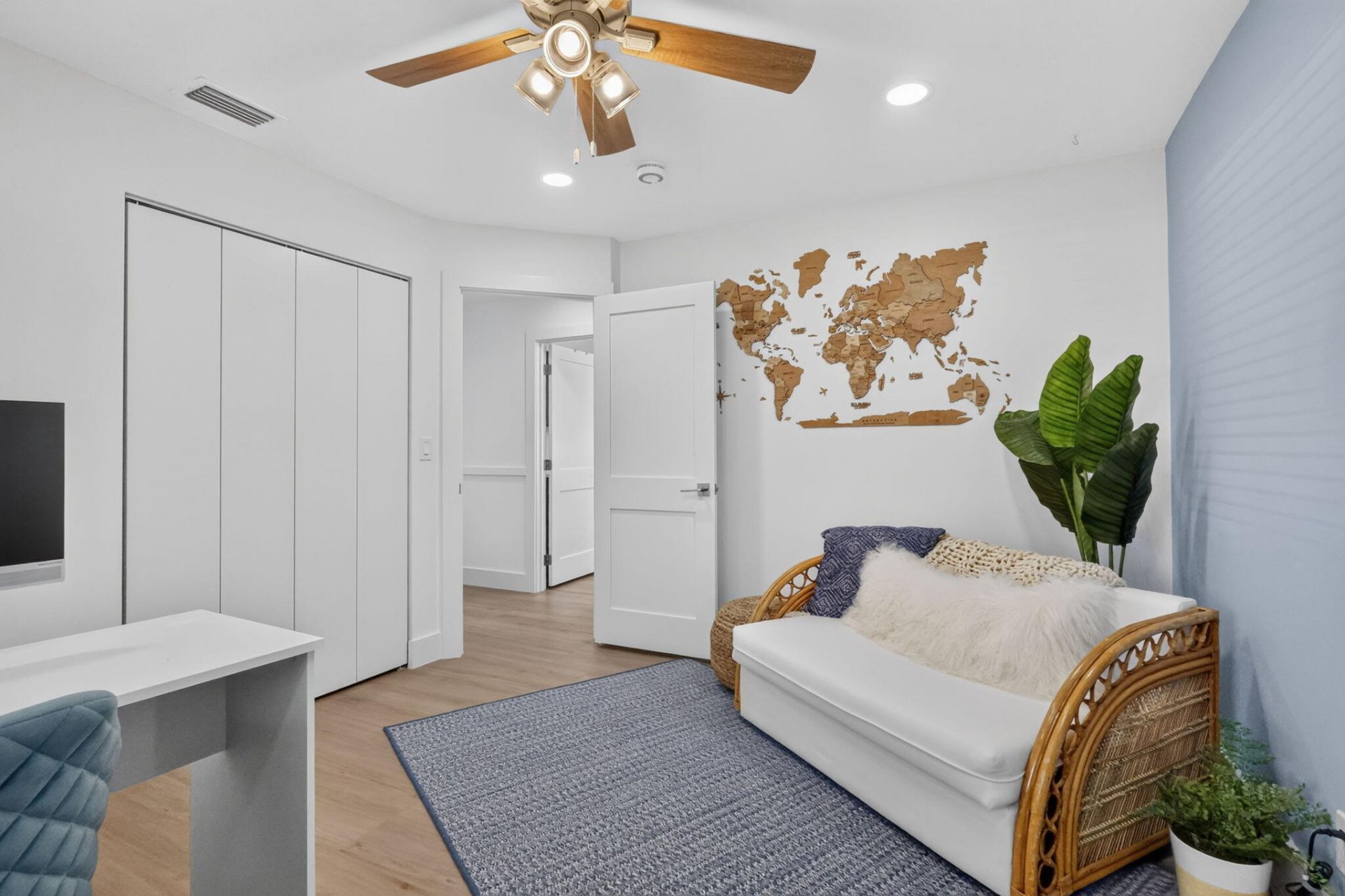 617 Heron Drive, Delray Beach, FL 33444 Photo