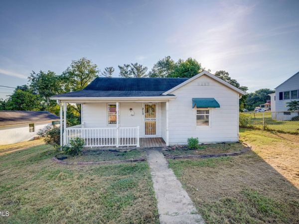 213 Hill Avenue, Surgoinsville, TN 37873