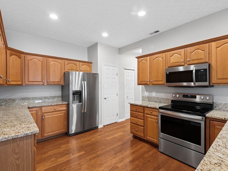 8848 Linksway Drive, Powell, OH 43065 Photo 19
