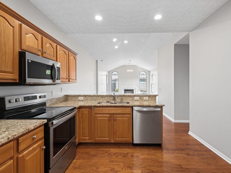 8848 Linksway Drive, Powell, OH 43065 Photo 23