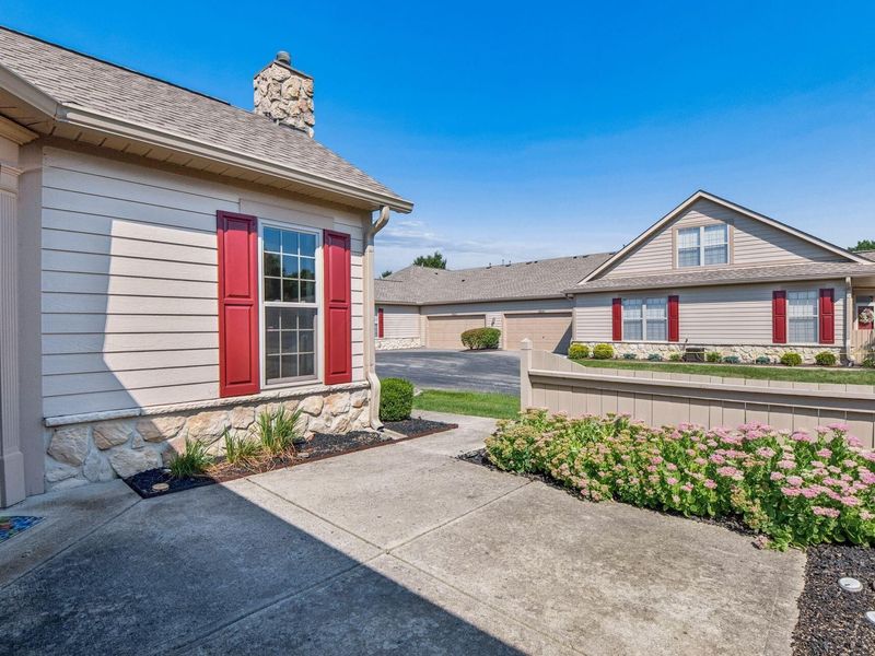 8848 Linksway Drive, Powell, OH 43065 Photo 5