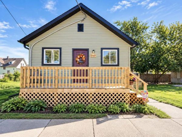 717 Hubbard STREET, Racine, WI 53402