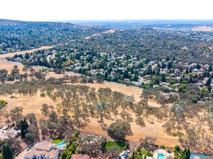 Silva Valley Pkwy, El Dorado Hills, CA 95762 Photo