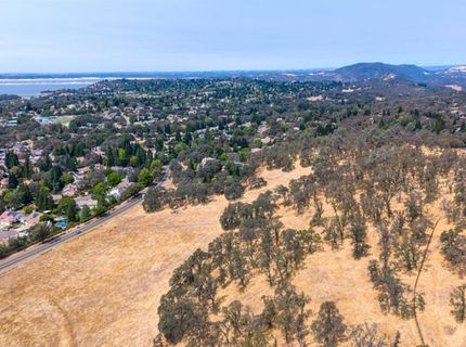 Silva Valley Pkwy, El Dorado Hills, CA 95762 Photo