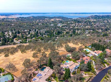 Silva Valley Pkwy, El Dorado Hills, CA 95762 Photo