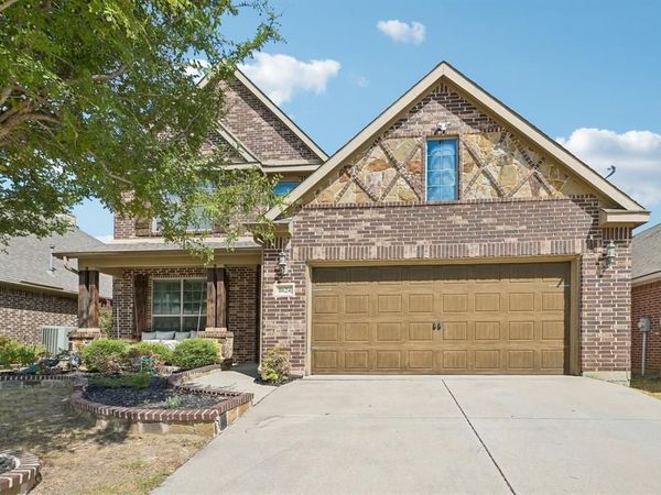 8624 Tribute Lane, Fort Worth, TX 76131
