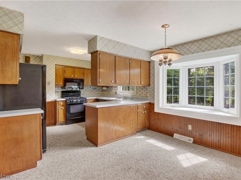 33400 Wagon Wheel Drive, Solon, OH 44139 Photo 13