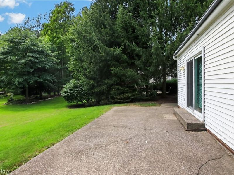 33400 Wagon Wheel Drive, Solon, OH 44139 Photo 16