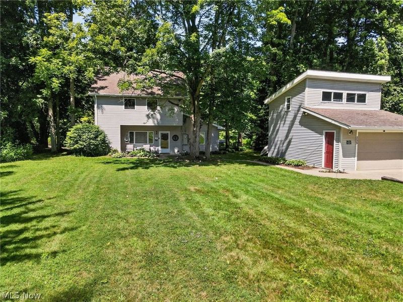 555 W River View Drive, Austinburg, OH 44010 Photo 3