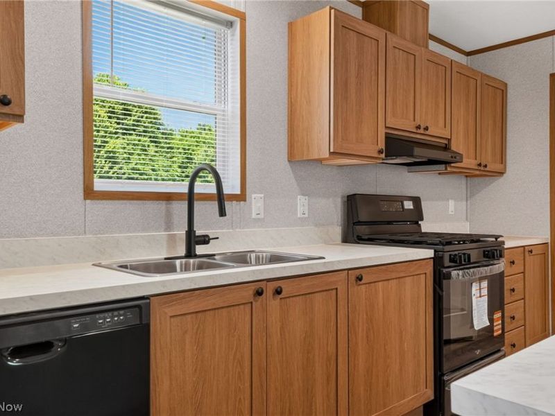 3583 Austin, Unit 12, Geneva, OH 44041 Photo 29