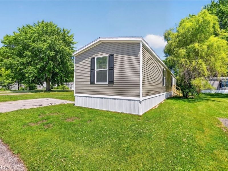 3583 Austin, Unit 12, Geneva, OH 44041 Photo 6