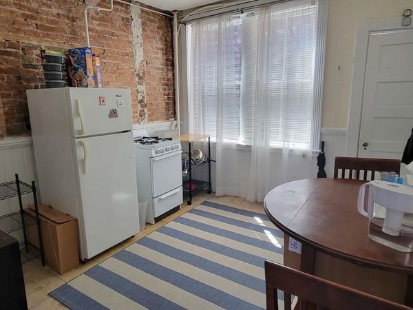 76 Myrtle St, Unit 7, Boston, MA 02114