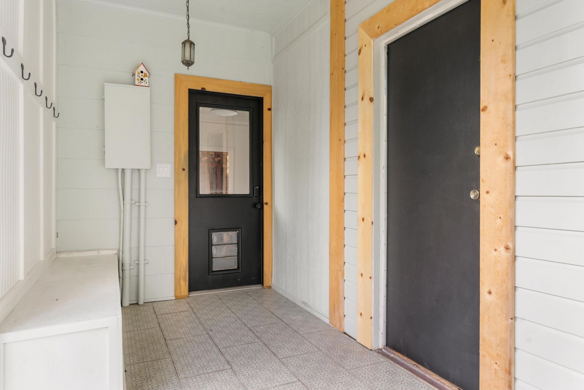 1046 Boulevard Street Photo 15