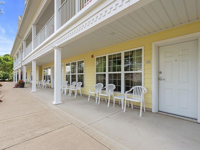 441 W Lakeshore Drive, Kelleys Island, OH 43438 Photo 3