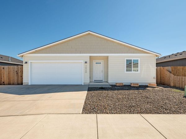 7920 Jacqueline Way, White City, OR 97503
