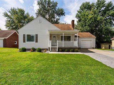 542 6th Street, Campbell, OH 44405