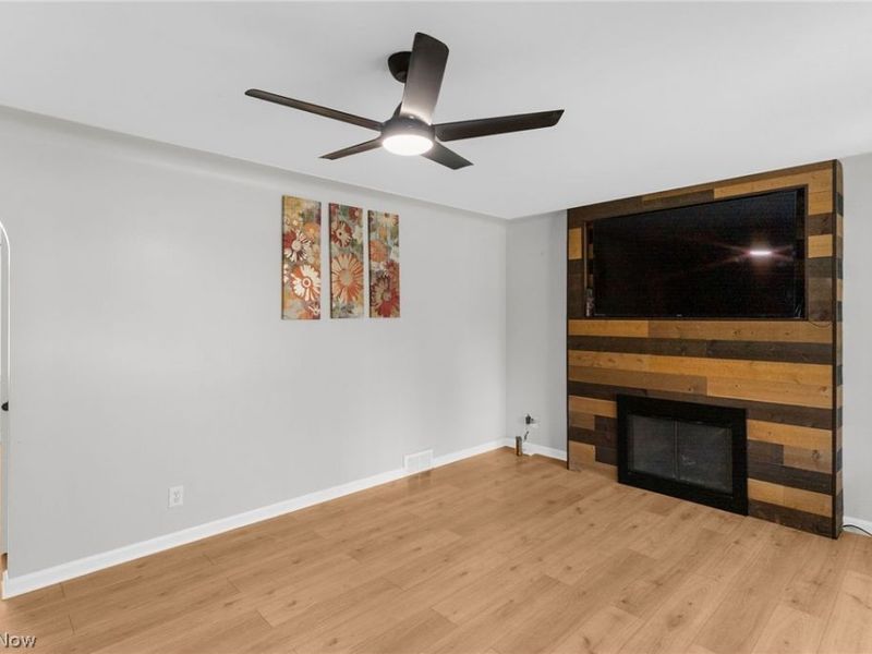542 6th Street, Campbell, OH 44405 Photo 11