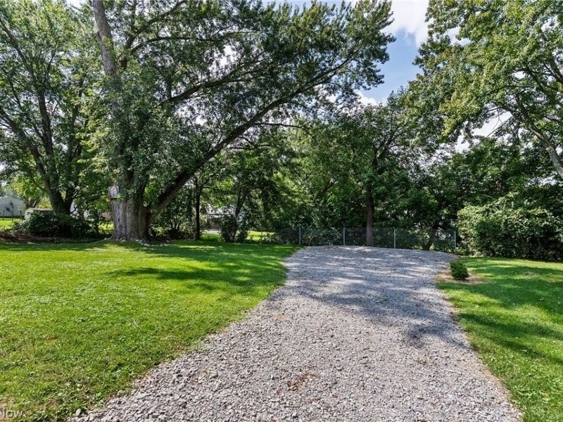 542 6th Street, Campbell, OH 44405 Photo 31
