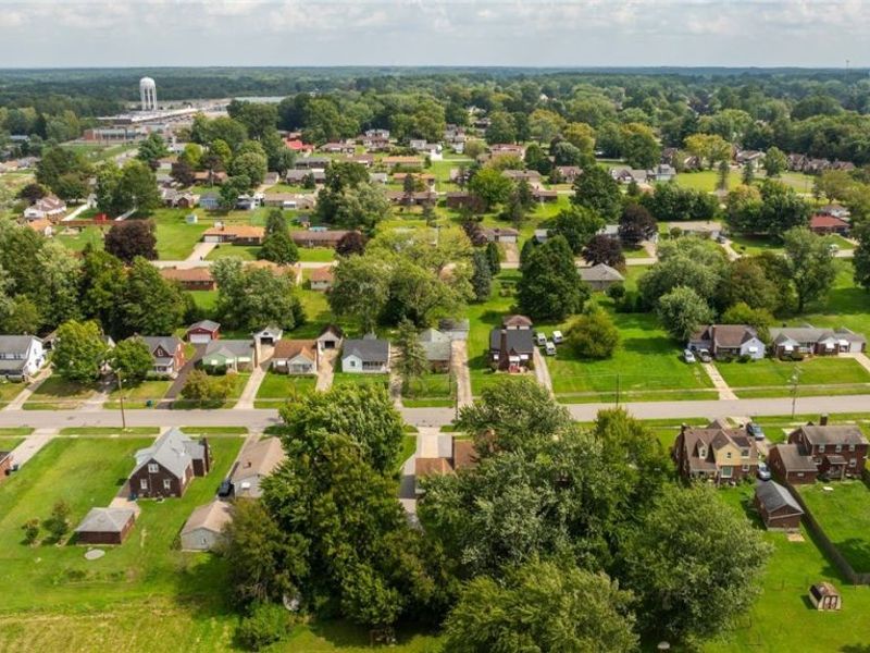 542 6th Street, Campbell, OH 44405 Photo 8
