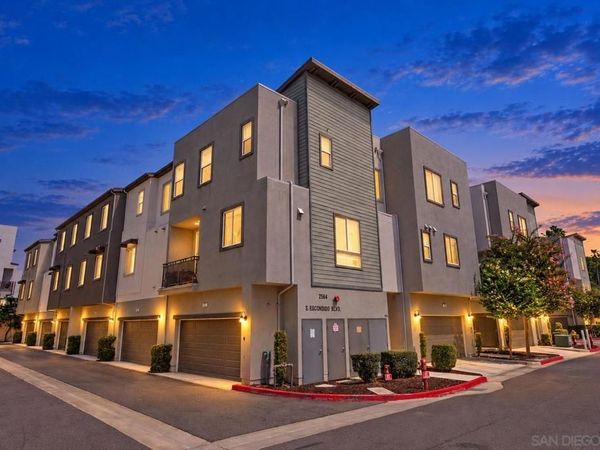 2564 S Escondido Blvd, Unit 512, Escondido, CA 92025