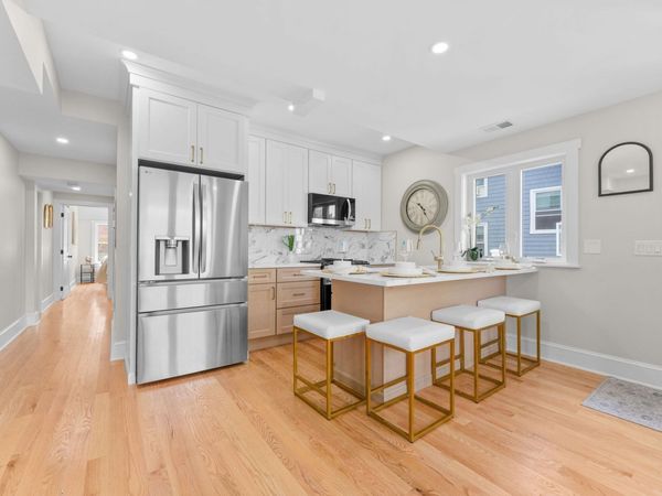194 Washington Ave, Unit 4, Winthrop, MA 02152