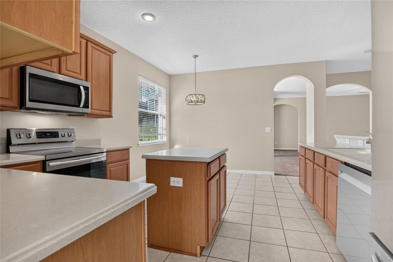 467 Osprey Lakes Circle, Chuluota, FL 32766 Photo