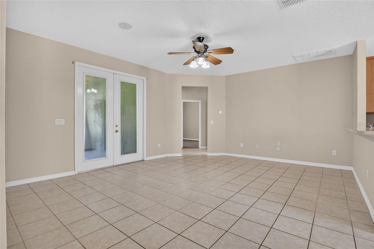 467 Osprey Lakes Circle, Chuluota, FL 32766 Photo