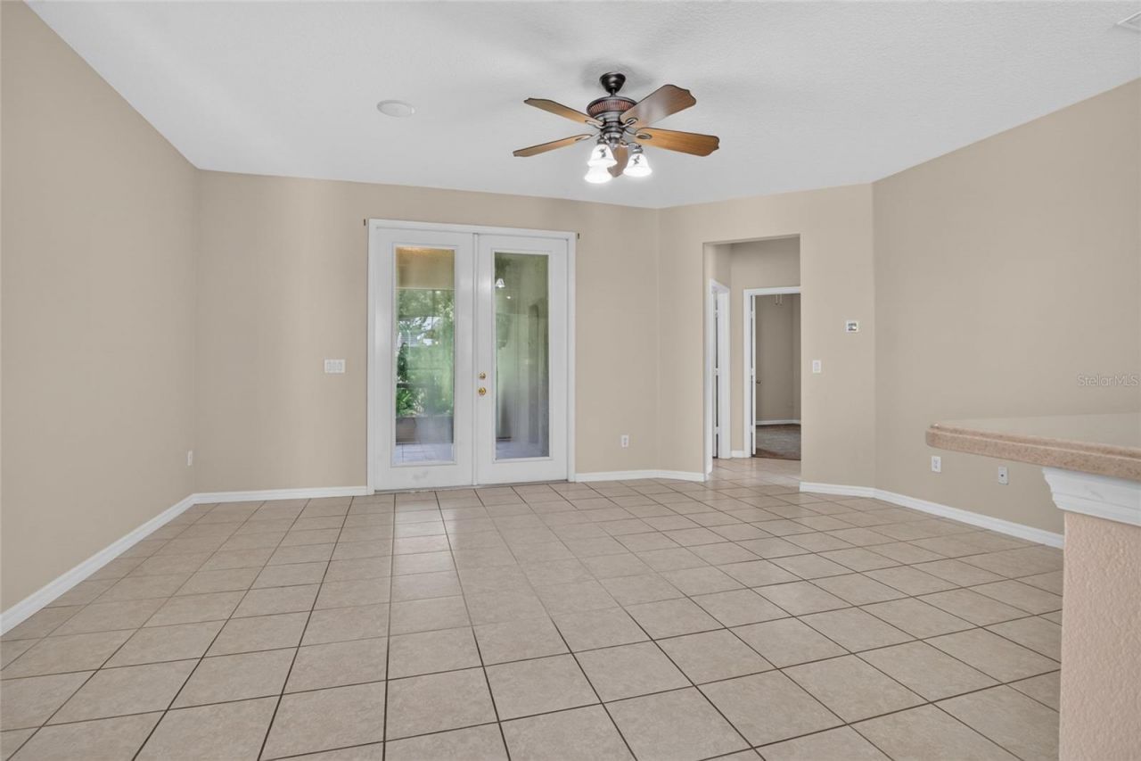 467 Osprey Lakes Circle, Chuluota, FL 32766 Photo