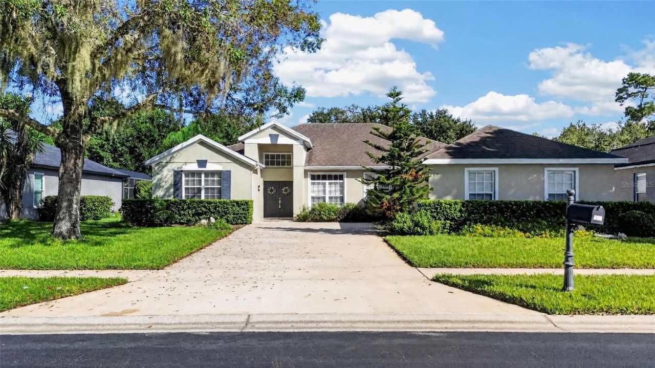 467 Osprey Lakes Circle, Chuluota, FL 32766 Photo
