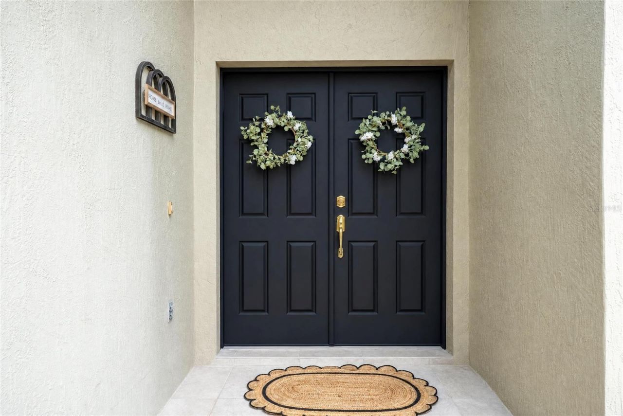 467 Osprey Lakes Circle, Chuluota, FL 32766 Photo