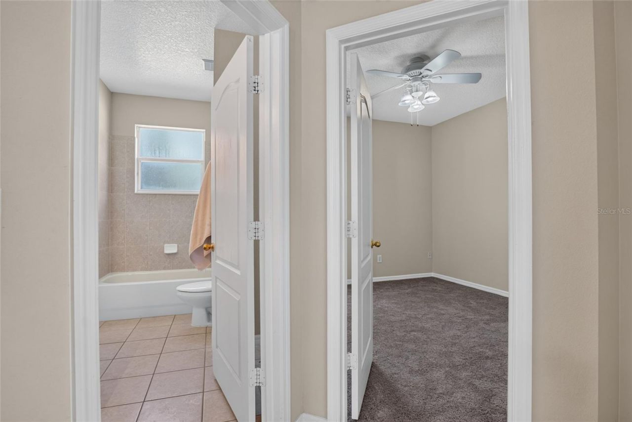 467 Osprey Lakes Circle, Chuluota, FL 32766 Photo