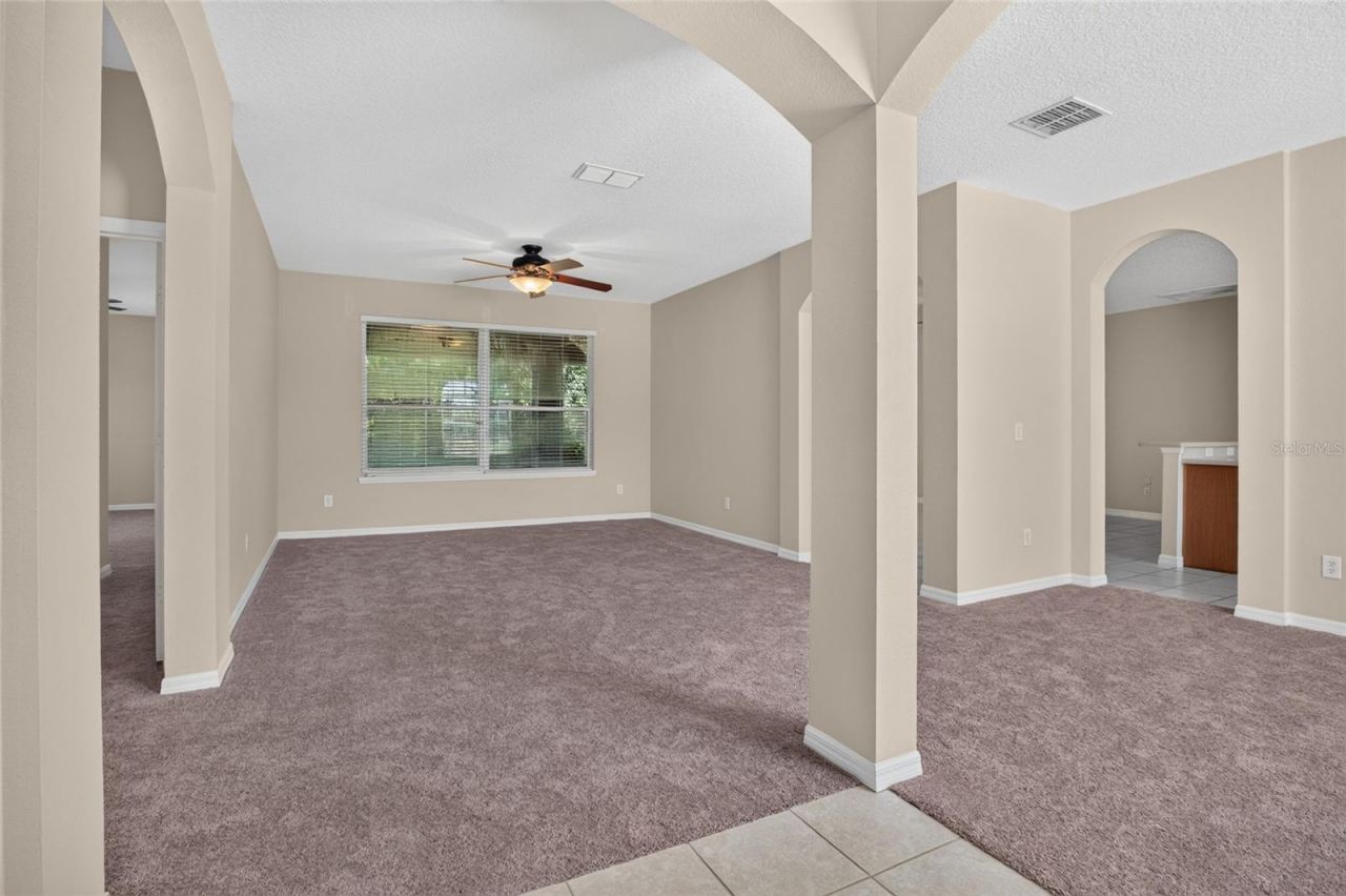 467 Osprey Lakes Circle, Chuluota, FL 32766 Photo