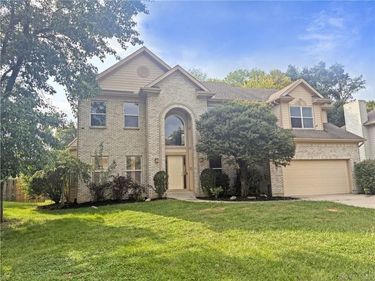 5 Sycamore Springs Drive, Springboro, OH 45066
