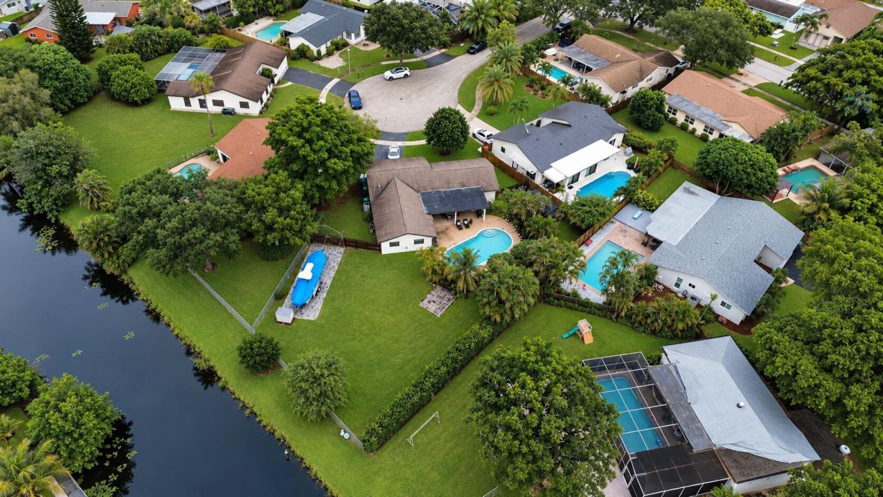 8764 SW 51st Court, Cooper City, FL 33328 Photo