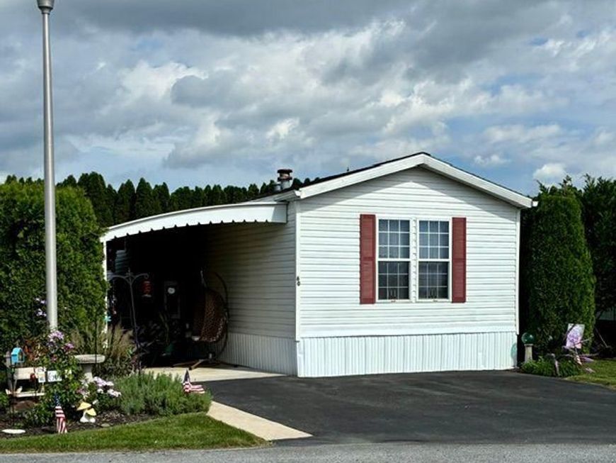 1300 Kercher Avenue E, Unit 60, Myerstown, PA 17067 Main Photo