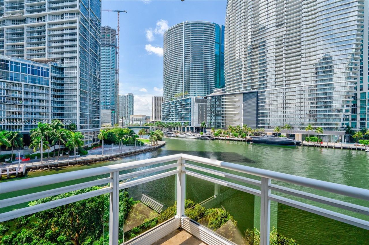 901 Brickell Key Blvd, Unit 504, Miami, FL 33131 Photo